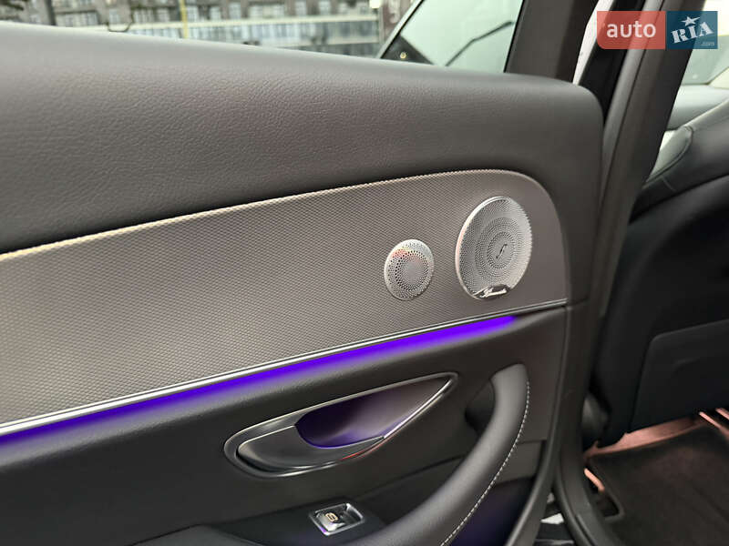 Седан Mercedes-Benz E-Class 2019 в Ужгороді