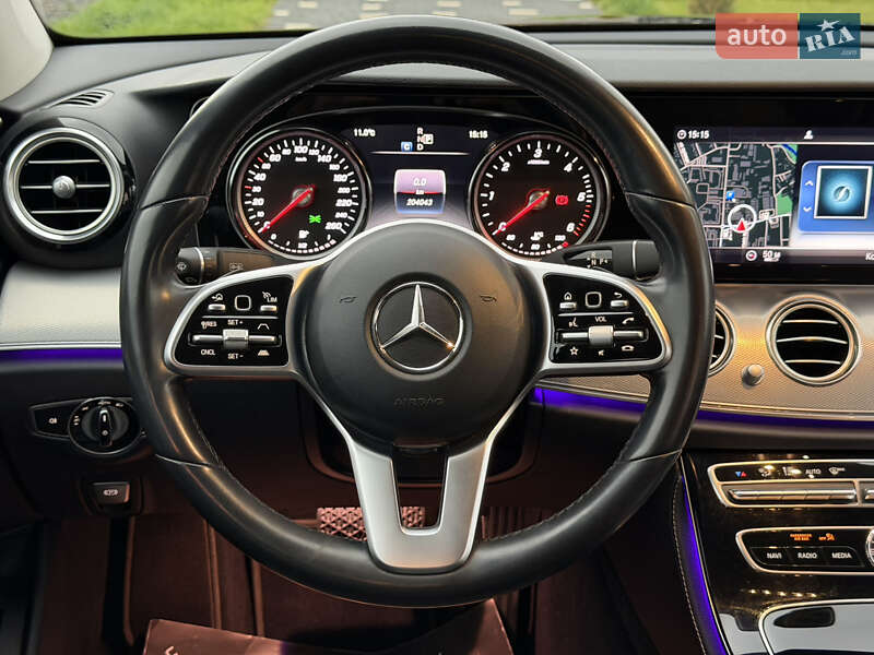 Седан Mercedes-Benz E-Class 2019 в Ужгороді