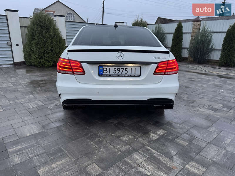 Седан Mercedes-Benz E-Class 2013 в Охтирці