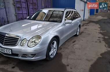 Универсал Mercedes-Benz E-Class 2007 в Черновцах