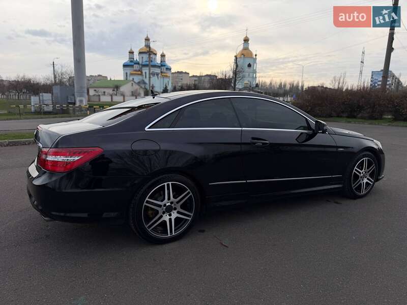 Купе Mercedes-Benz E-Class 2010 в Кривому Розі
