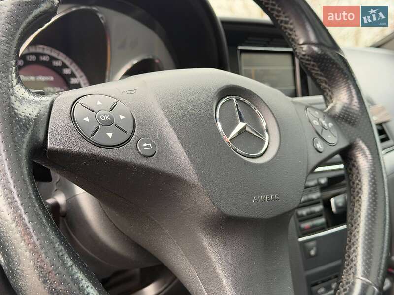 Купе Mercedes-Benz E-Class 2010 в Кривому Розі