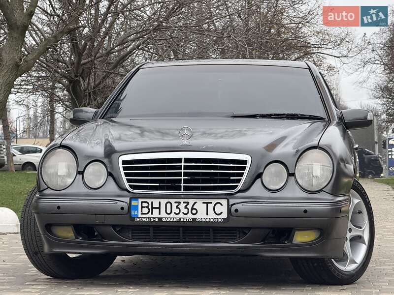 Седан Mercedes-Benz E-Class 2000 в Одессе