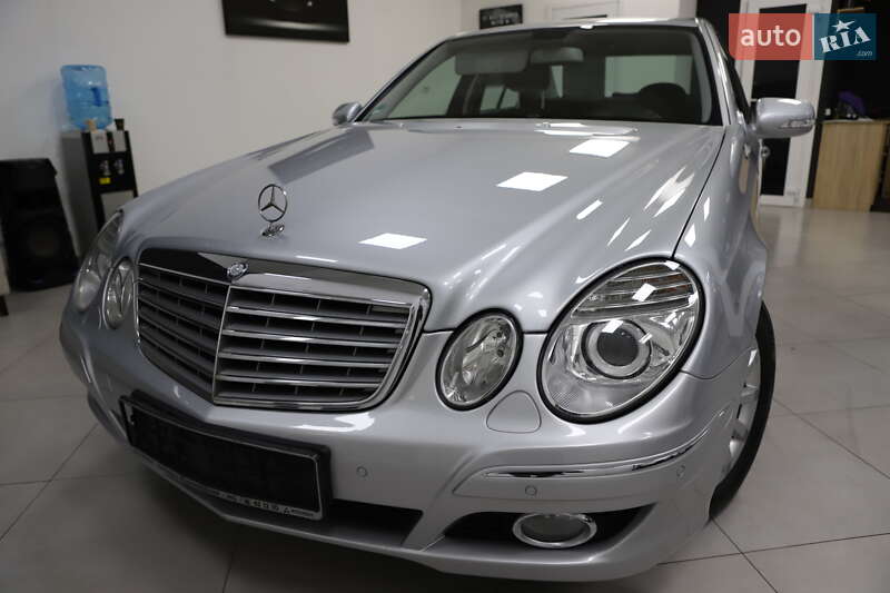 Седан Mercedes-Benz E-Class 2008 в Дрогобичі