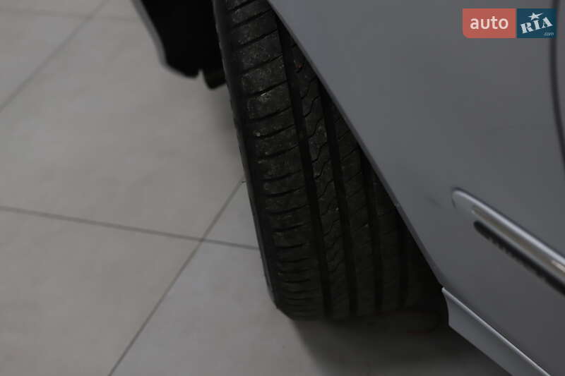 Седан Mercedes-Benz E-Class 2008 в Дрогобичі