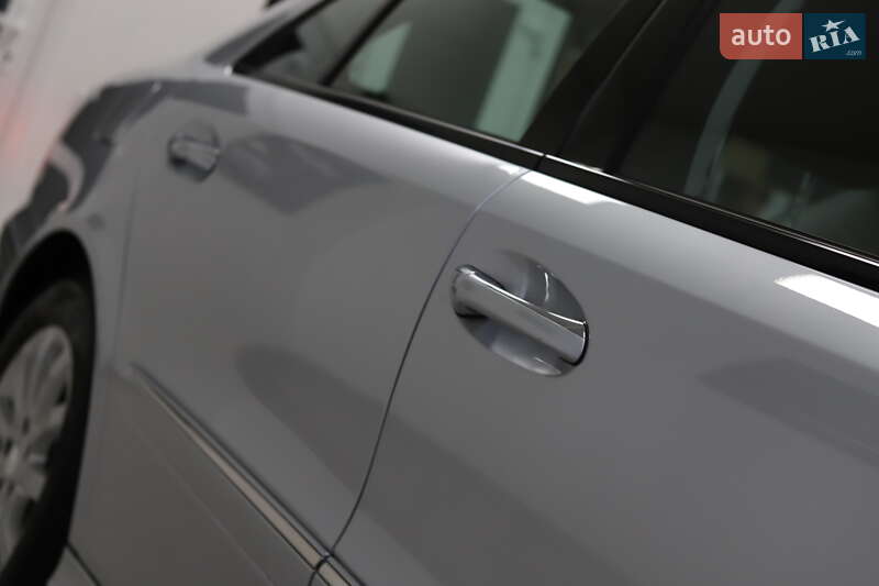 Седан Mercedes-Benz E-Class 2008 в Дрогобичі