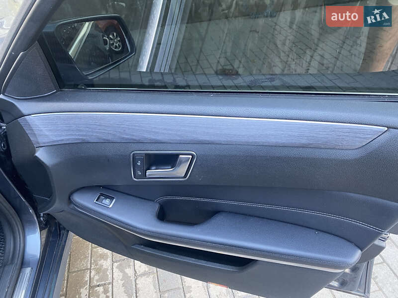 Седан Mercedes-Benz E-Class 2015 в Ивано-Франковске