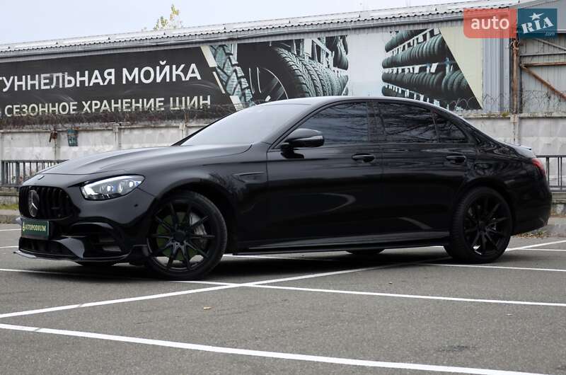 Седан Mercedes-Benz E-Class 2019 в Киеве