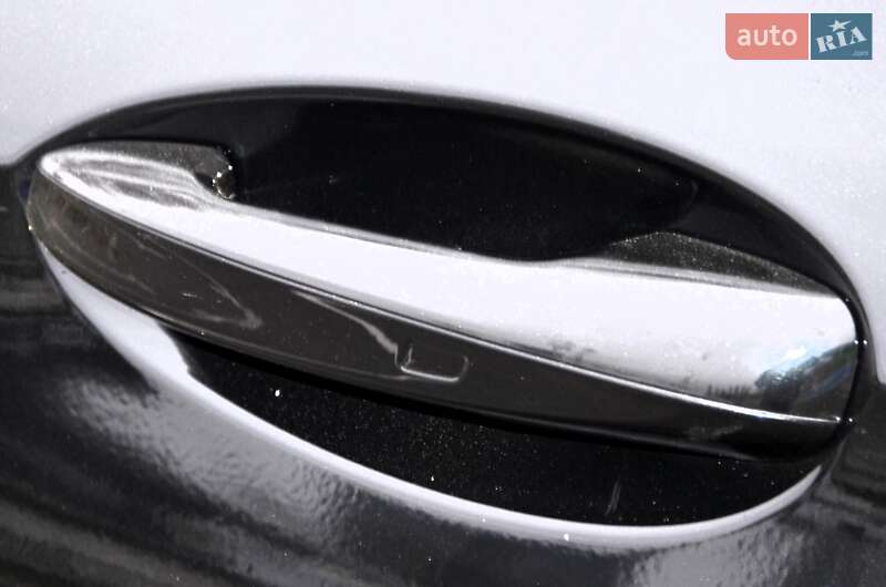 Седан Mercedes-Benz E-Class 2019 в Киеве