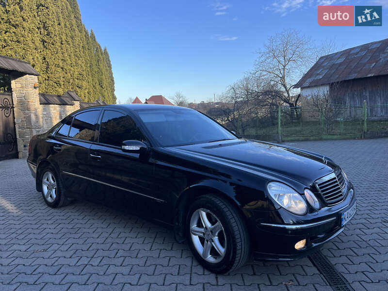 Седан Mercedes-Benz E-Class 2004 в Надвірній фото 10 Седан Mercedes-Benz E-Class 2004 в Надвірній