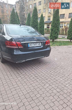 Седан Mercedes-Benz E-Class 2015 в Ужгороді