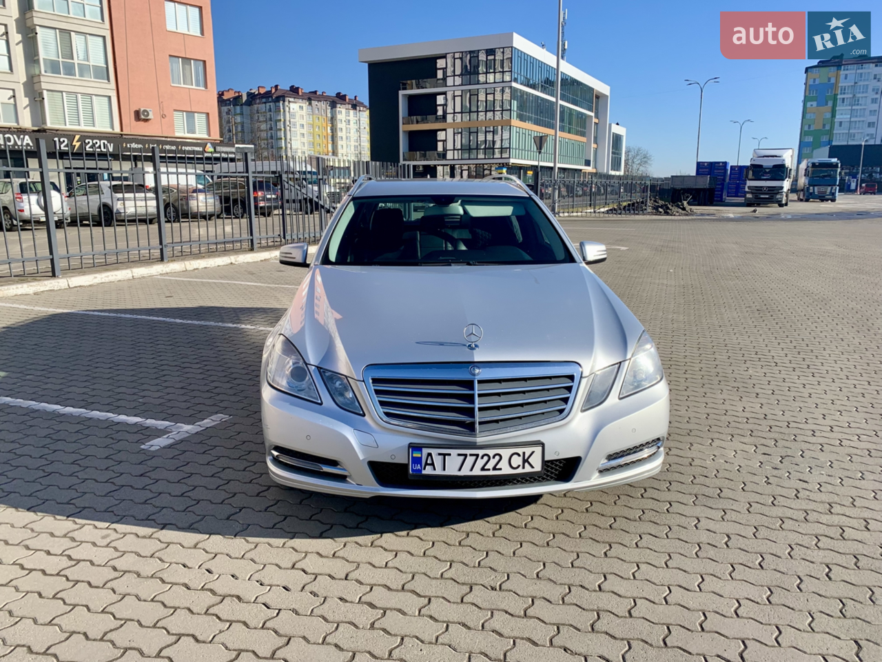 2013 Mercedes-Benz E-klasse - мініатюра 23