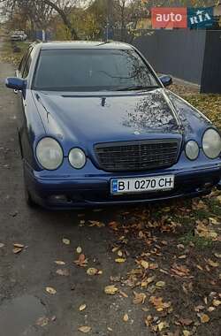 Седан Mercedes-Benz E-Class 2000 в Пирятині