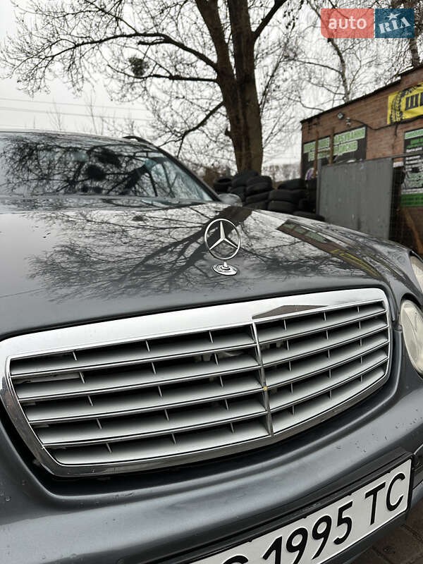 Універсал Mercedes-Benz E-Class 2004 в Львові
