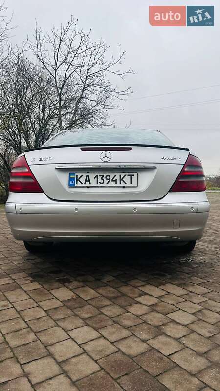 Седан Mercedes-Benz E-Class 2003 в Буську