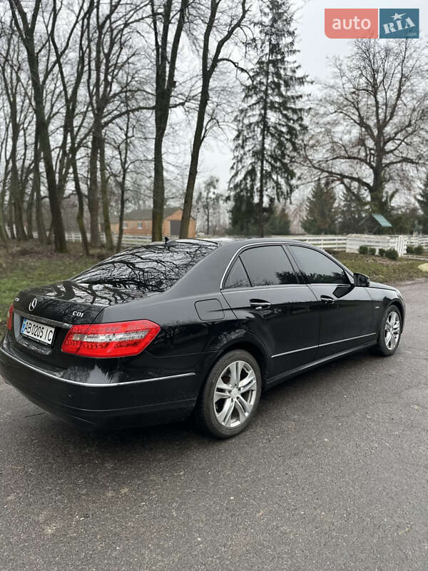 Седан Mercedes-Benz E-Class 2009 в Виннице фото 6 Седан Mercedes-Benz E-Class 2009 в Виннице