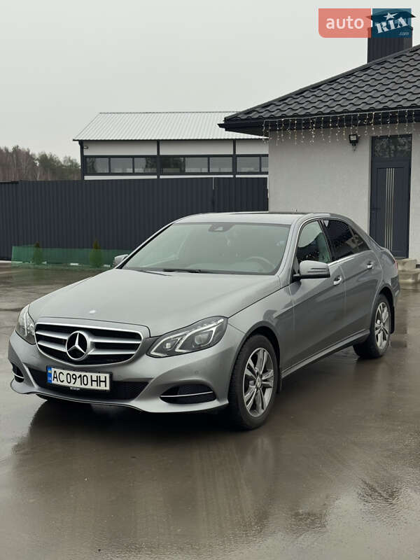 Седан Mercedes-Benz E-Class 2013 в Камне-Каширском