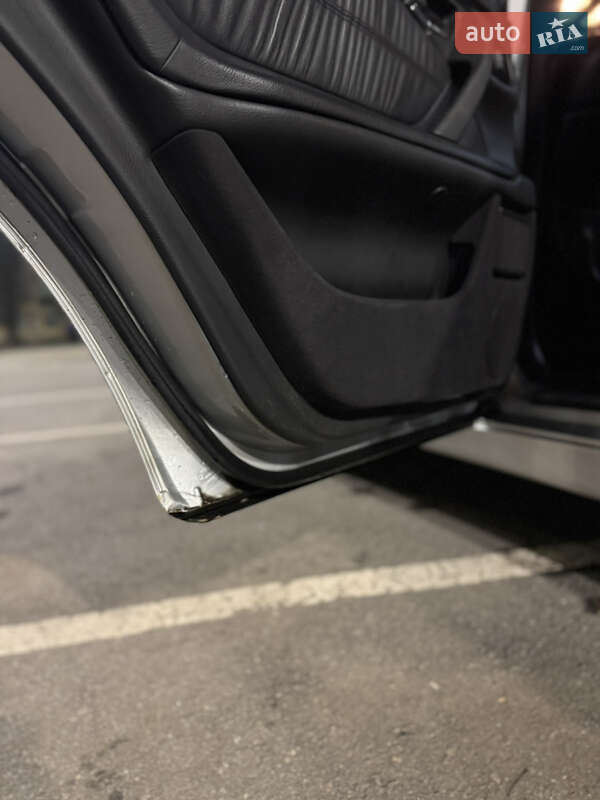 Седан Mercedes-Benz E-Class 2001 в Кривому Розі