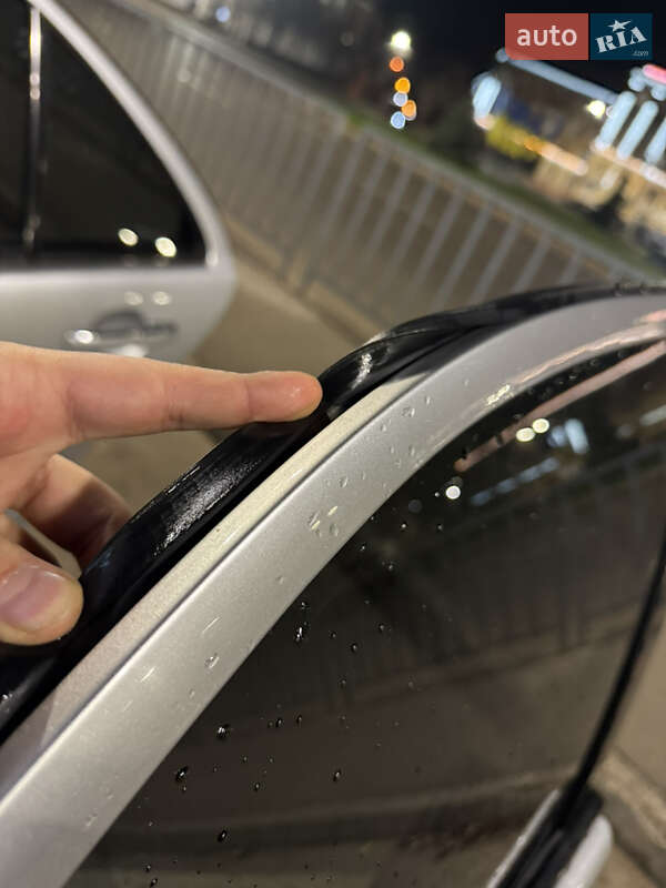 Седан Mercedes-Benz E-Class 2001 в Кривому Розі