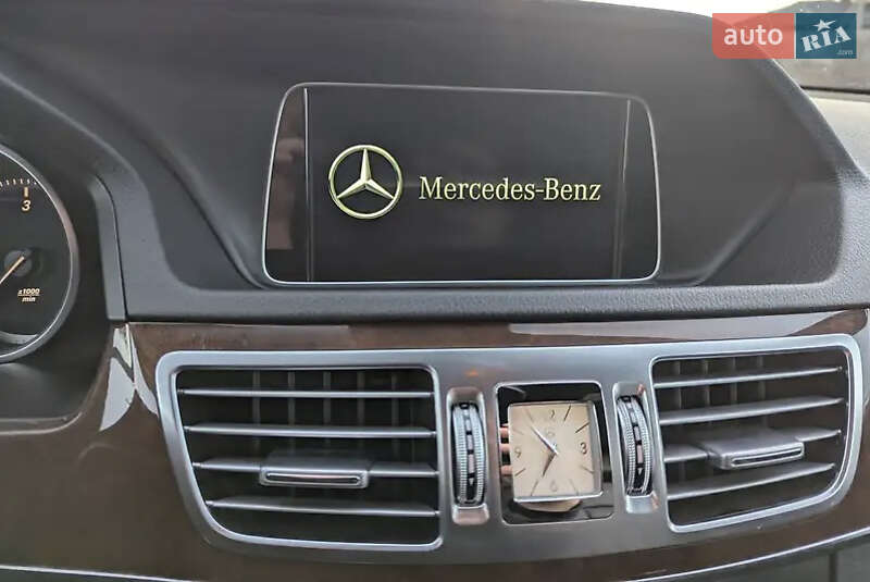 Седан Mercedes-Benz E-Class 2015 в Львові фото 12 Седан Mercedes-Benz E-Class 2015 в Львові