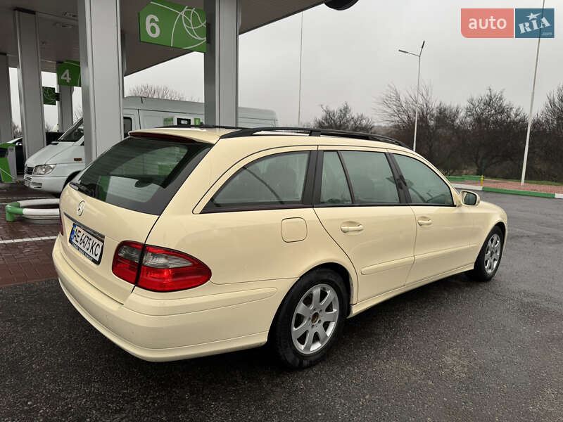 Універсал Mercedes-Benz E-Class 2008 в Кам'янському