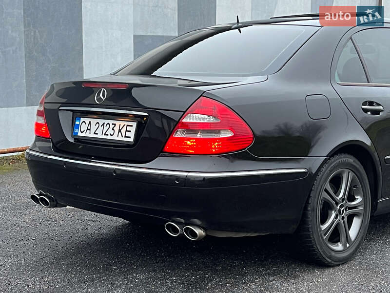 Седан Mercedes-Benz E-Class 2003 в Вінниці