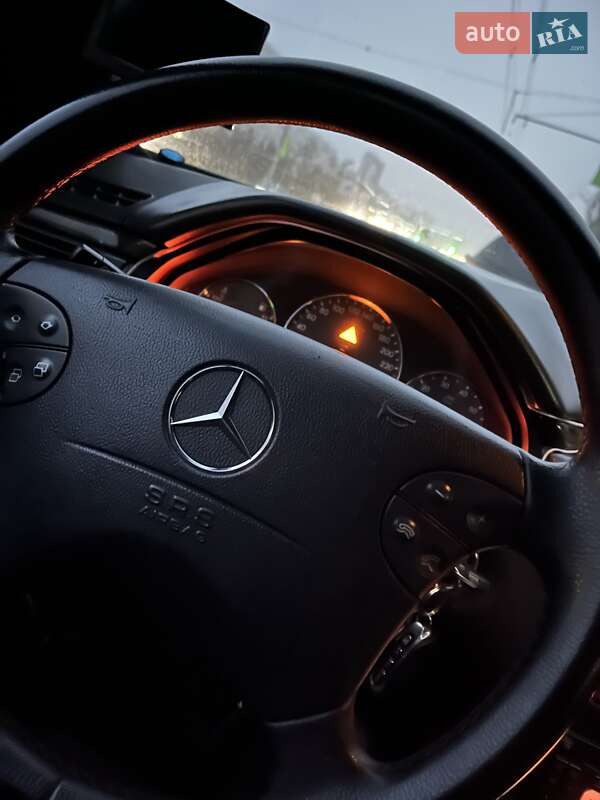 Седан Mercedes-Benz E-Class 2000 в Харькове фото 3 Седан Mercedes-Benz E-Class 2000 в Харькове