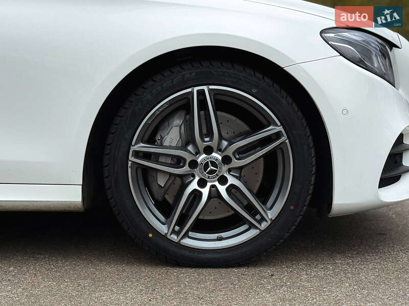Седан Mercedes-Benz E-Class 2020 в Києві