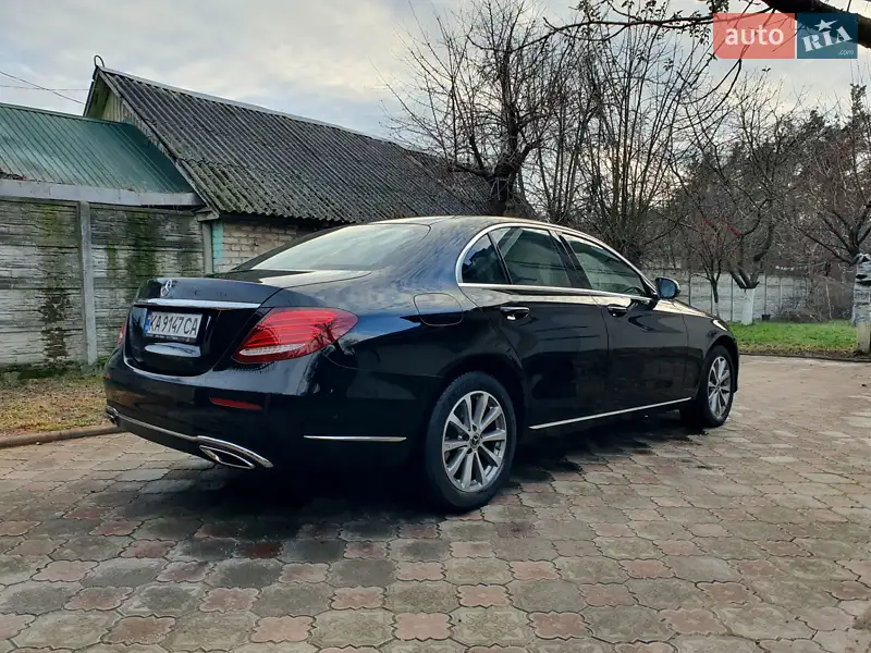 Mercedes-Benz E Class 2017 VIN WDD2130041A340097 фото оголошення 4 з 82