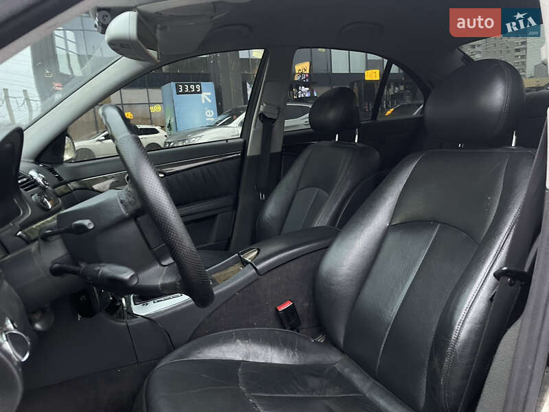 Седан Mercedes-Benz E-Class 2005 в Вишгороді фото 12 Седан Mercedes-Benz E-Class 2005 в Вишгороді