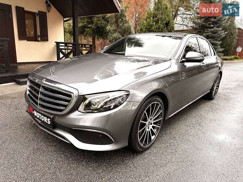 Седан Mercedes-Benz E-Class 2018 в Києві