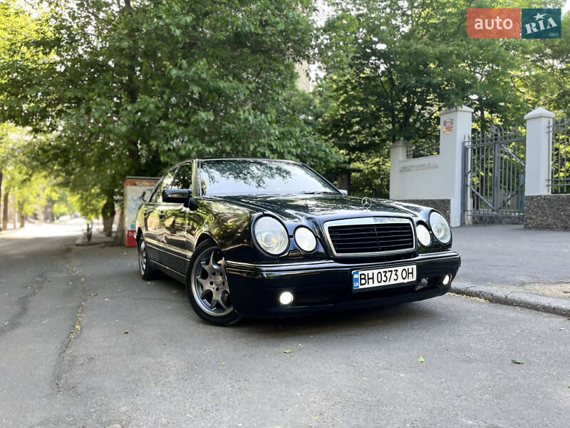 Седан Mercedes-Benz E-Class 1997 в Одессе