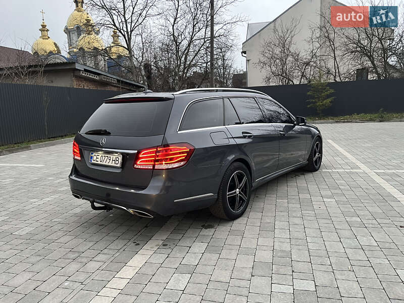 Седан Mercedes-Benz E-Class 2015 в Івано-Франківську