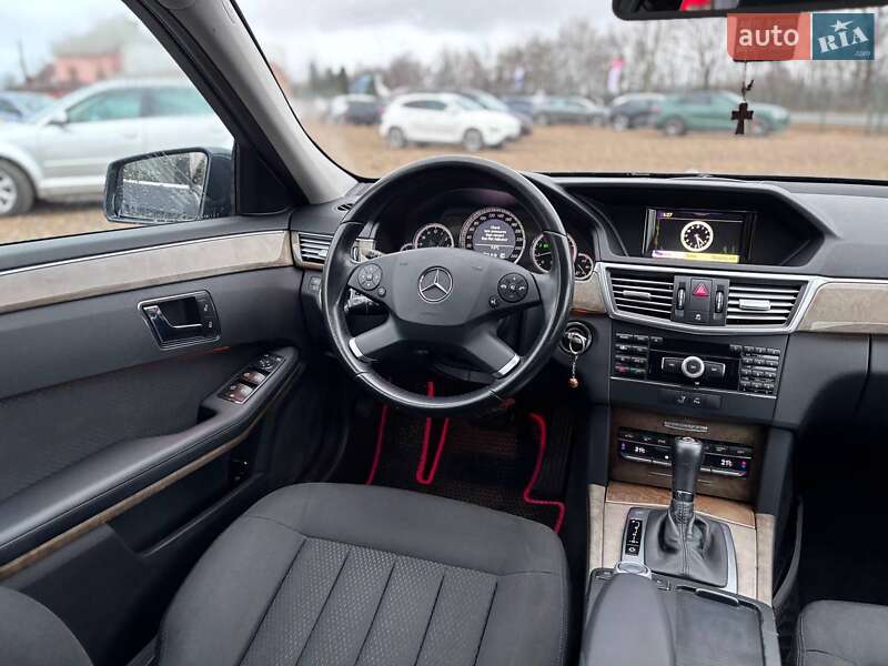 Універсал Mercedes-Benz E-Class 2010 в Коломиї