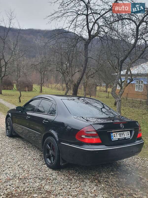 Седан Mercedes-Benz E-Class 2003 в Косове фото 9 Седан Mercedes-Benz E-Class 2003 в Косове