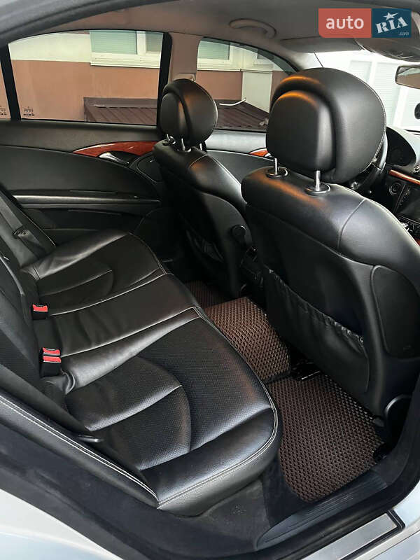 Седан Mercedes-Benz E-Class 2006 в Ромнах фото 17 Седан Mercedes-Benz E-Class 2006 в Ромнах