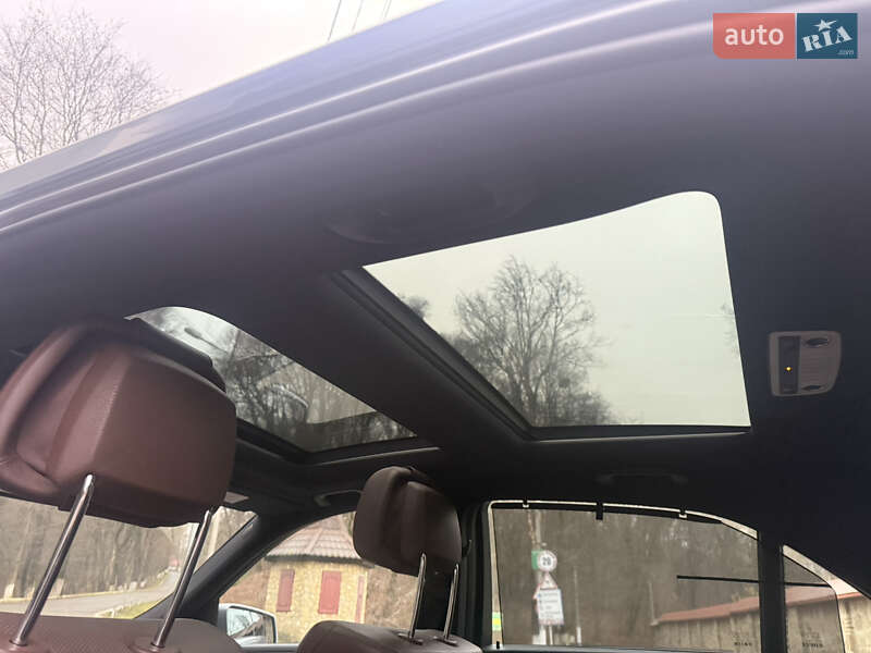 Седан Mercedes-Benz E-Class 2009 в Чернівцях