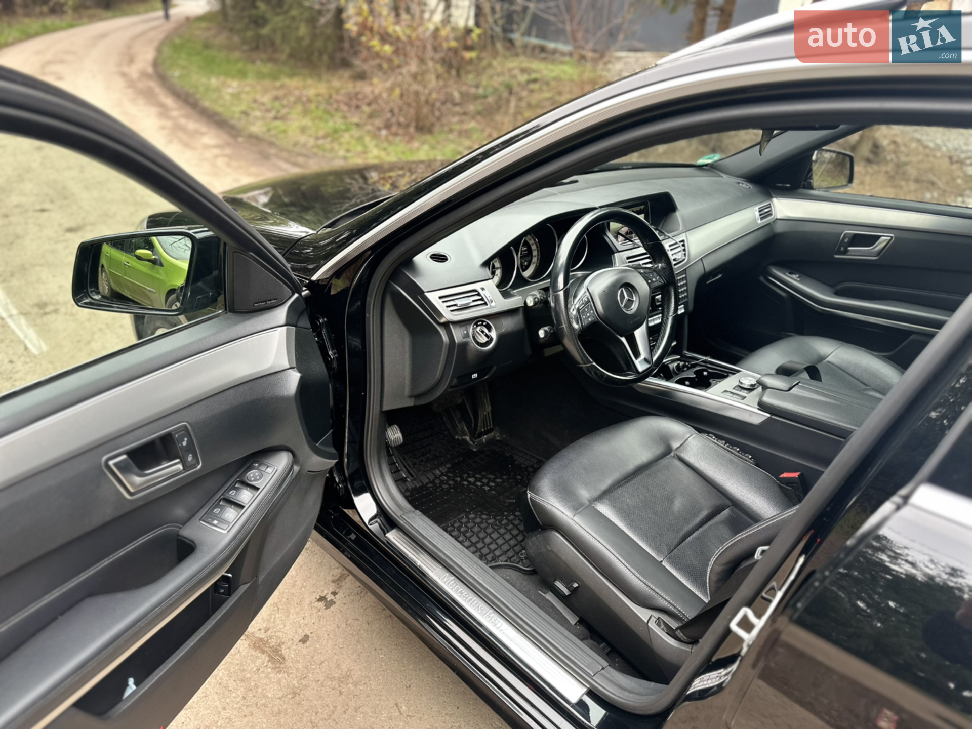 2013 Mercedes-Benz E-klasse - мініатюра 14