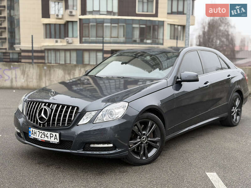 Mercedes-Benz E-Class 2012 Mercedes-Benz E-Class 2012