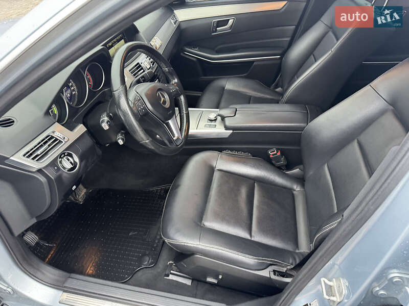 Седан Mercedes-Benz E-Class 2014 в Немишаево