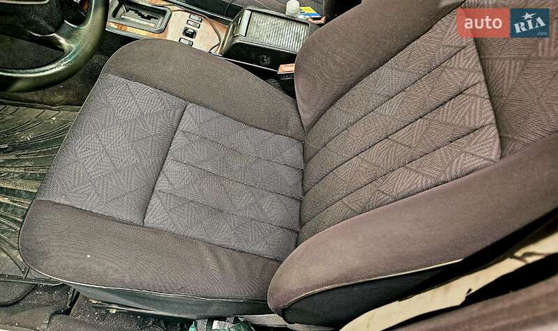 Универсал Mercedes-Benz E-Class 1995 в Киеве