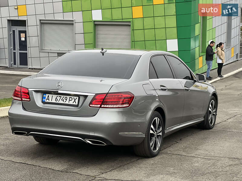 Седан Mercedes-Benz E-Class 2014 в Бучі