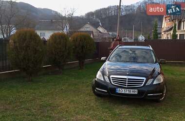 Универсал Mercedes-Benz E-Class 2011 в Добрянском