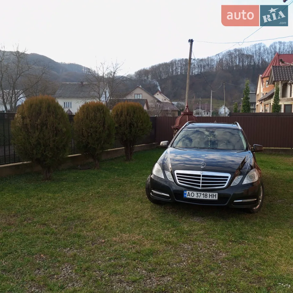 2011 Mercedes-Benz E-klasse - мініатюра 32