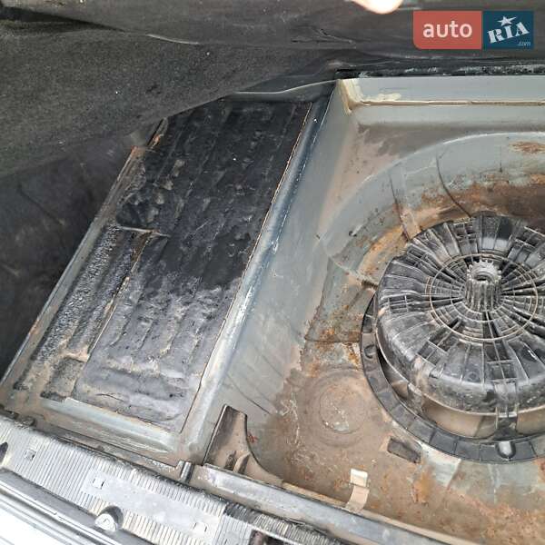 Седан Mercedes-Benz E-Class 2001 в Тульчині