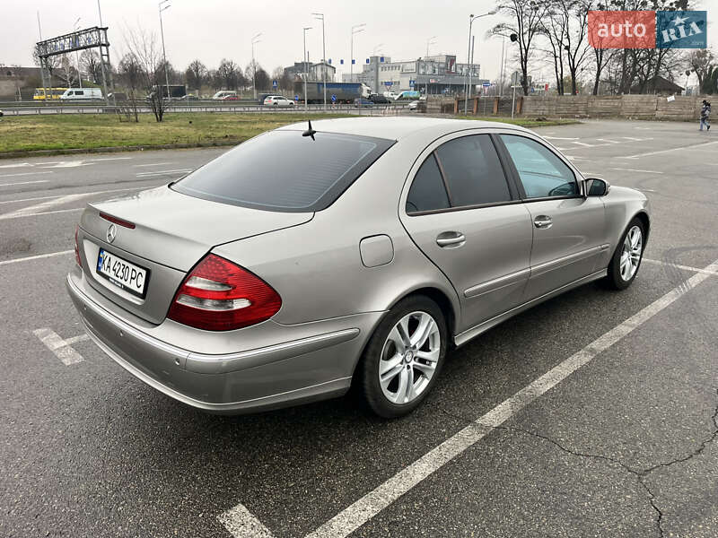 Седан Mercedes-Benz E-Class 2003 в Киеве фото 8 Седан Mercedes-Benz E-Class 2003 в Киеве