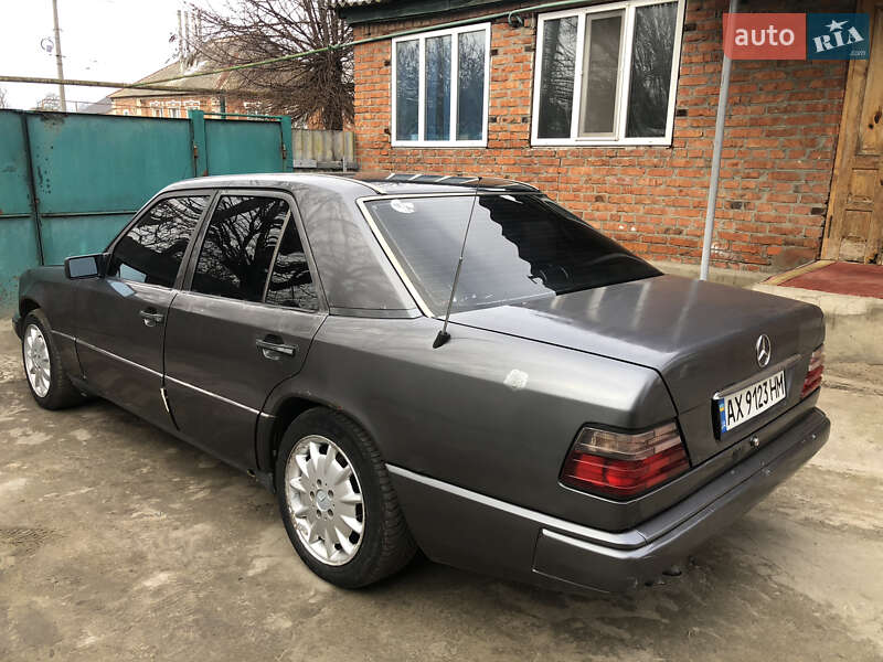 Седан Mercedes-Benz E-Class 1994 в Богодухіву фото 7 Седан Mercedes-Benz E-Class 1994 в Богодухіву