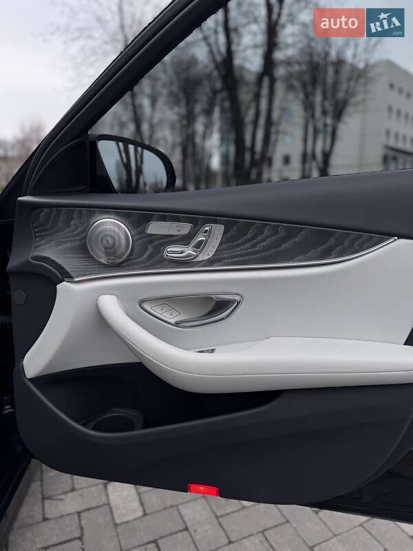 Седан Mercedes-Benz E-Class 2020 в Києві фото 34 Седан Mercedes-Benz E-Class 2020 в Києві