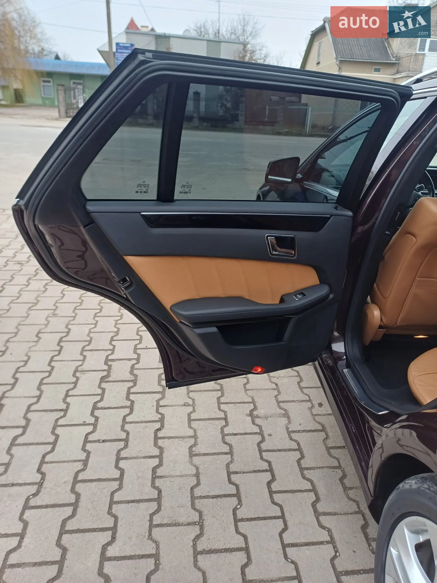 2010 Mercedes-Benz E-klasse - мініатюра 11
