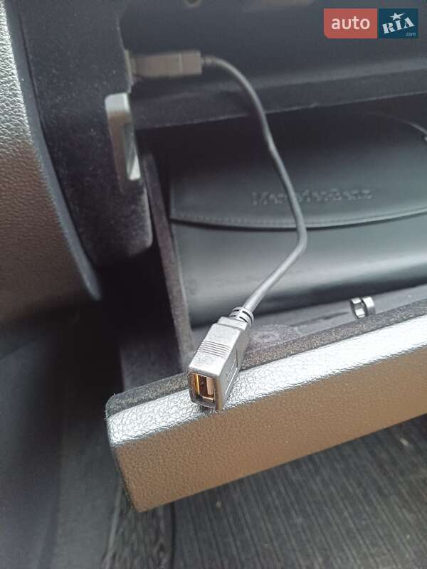 Универсал Mercedes-Benz E-Class 2010 в Чорткове фото 21 Универсал Mercedes-Benz E-Class 2010 в Чорткове